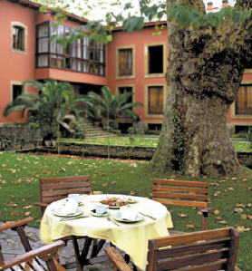 Gijon Parador gardens