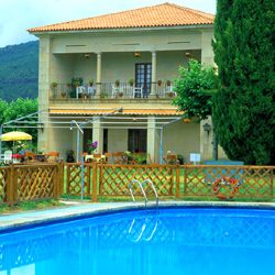 Parador of Verin pool