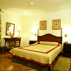 Parador Villafranca Del Bierzo bedroom