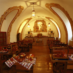 Parador Chinchon interior